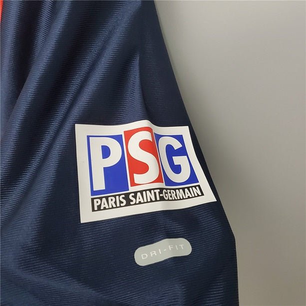 Vintage Nike PSG 2001 - 2002 Home Football Shirt in Navy Blue –  thebreadandbuttercollection